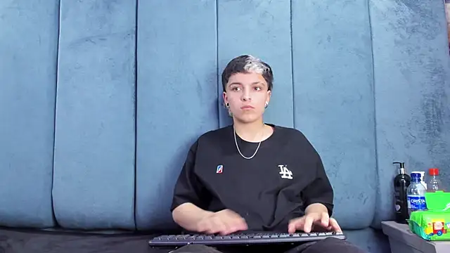 Megan_Thompson_ webcam