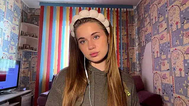 Miss_Blessnyth webcam