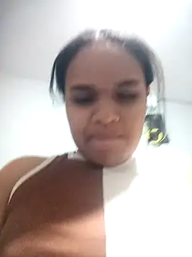 sexybronwlatin webcam