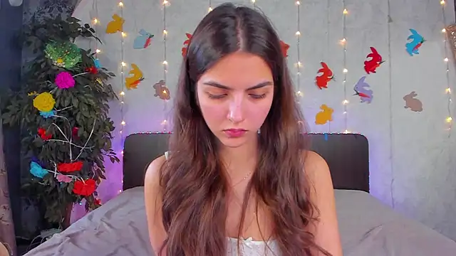 Milana_Crystal_ webcam