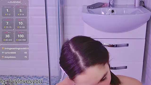 lylylovesyou webcam