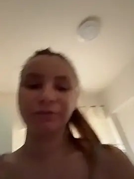 AlessiaandJay webcam