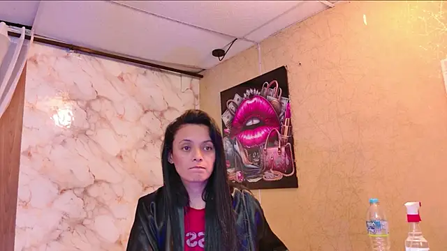 QueenSallyDesire webcam