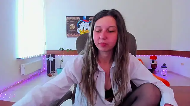 ellina_star - Ellina_Star's free webcam - UK Sex Cams