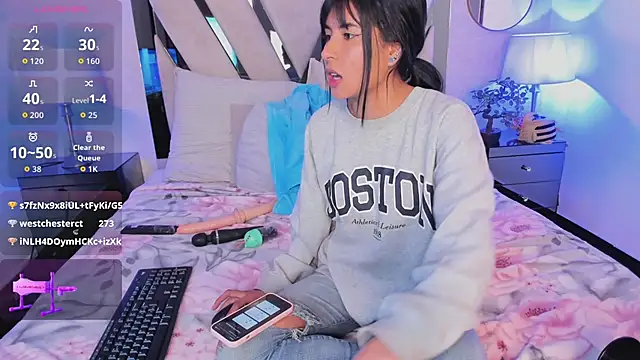 Violettaa_Stone webcam