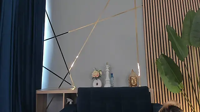 CurvyyVanessa webcam