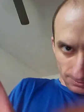 UpbeatXiphias webcam