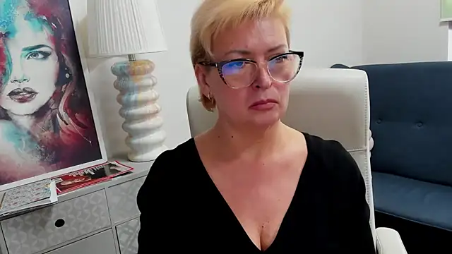 luna_xfantasy webcam