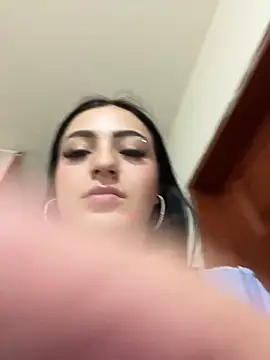 valeria_only1 - Valeria_only1's free webcam - UK Sex Cams