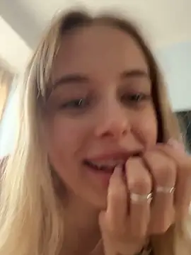 enjoy_my_beauty webcam