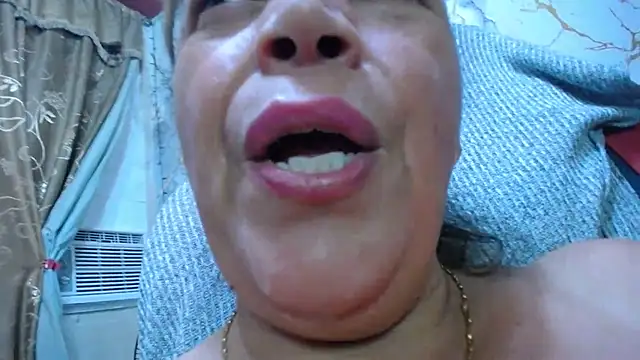 alina_maturehot webcam