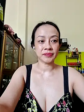 Baby-bigboobs2026 webcam