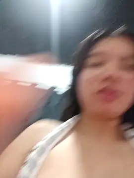 cherry_pinkie webcam