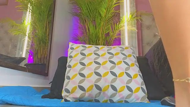 sharlot_miller_ webcam