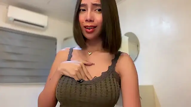 GenesisCastillano live sex cam