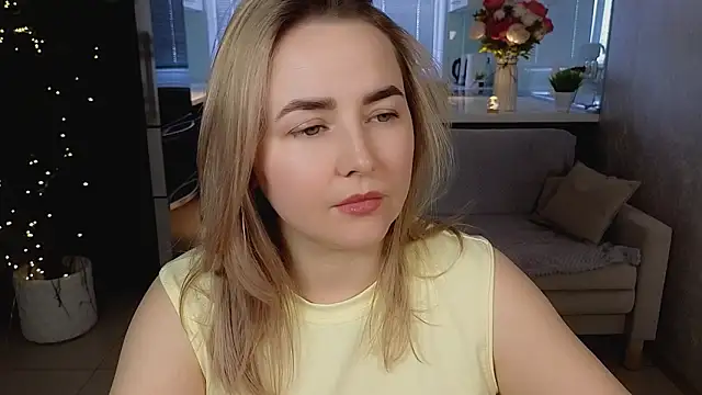 mira_mermayd - Mira_Mermayd's free webcam - UK Sex Cams