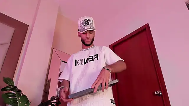 Thiagoferreti webcam