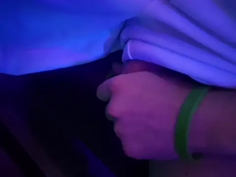 chronic_vibez webcam