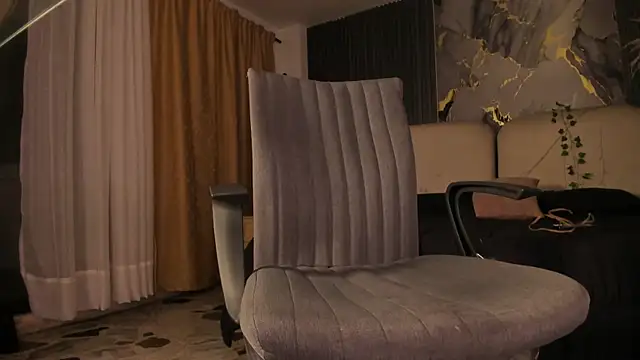 SarahCastro1_ webcam