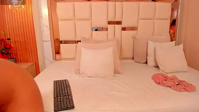 samantha_quinnn webcam