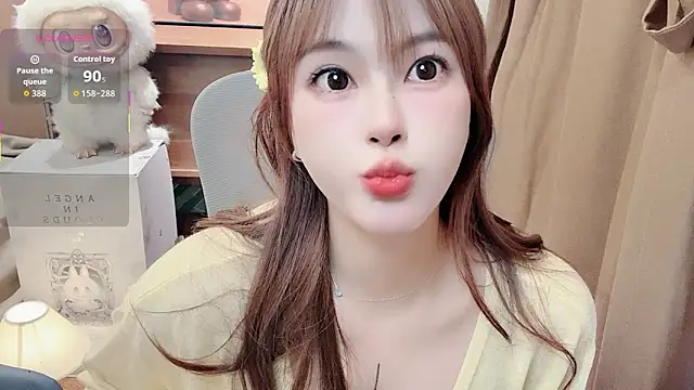 Sophia-000 - Live Cams