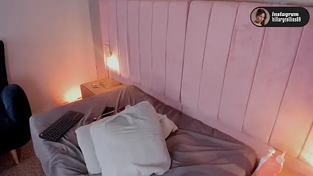 Hillary_Collins1 webcam