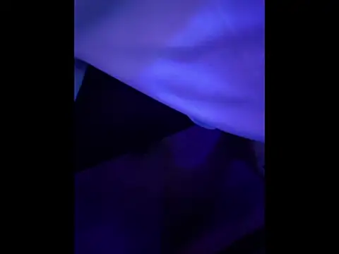 chronic_vibez webcam