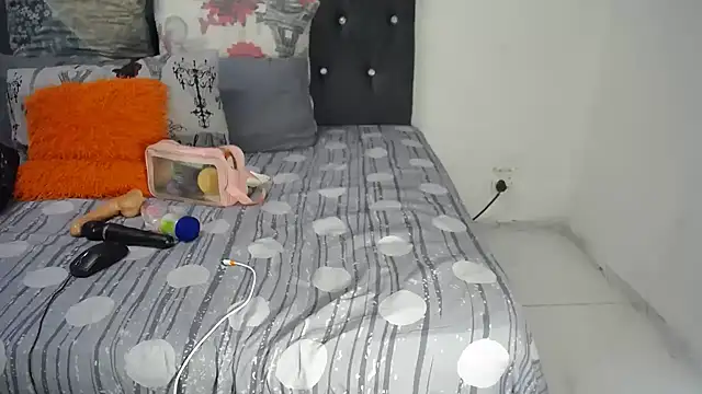 BootySoYummyX webcam