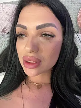 IrisRossie - Live Cams