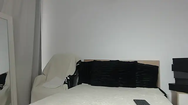 Layla23a - Live Cams