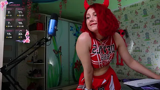 smokyrose - SmokyRose's free webcam - UK Sex Cams