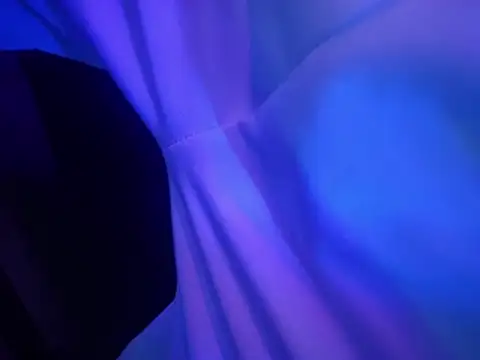 chronic_vibez webcam