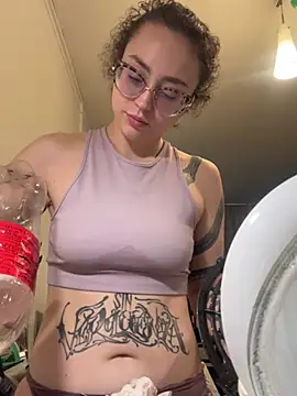 ladyturtle - Live Cams