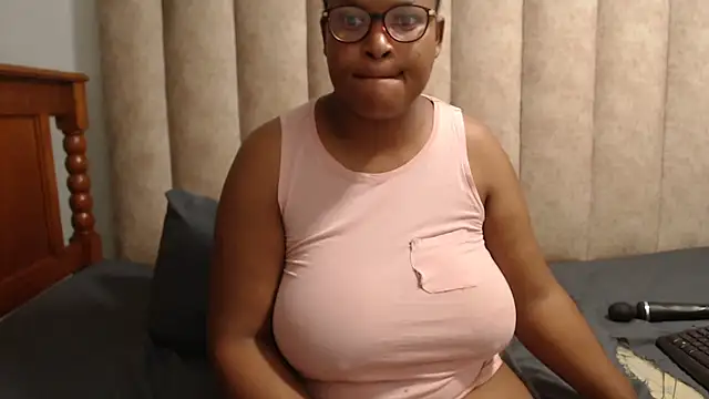 CandyYumsAerolaX webcam