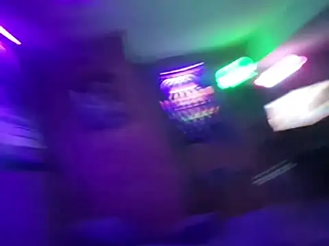 chronic_vibez webcam