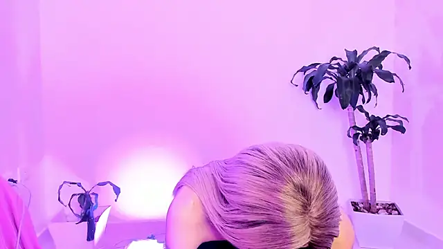 Varya_Ferreira webcam