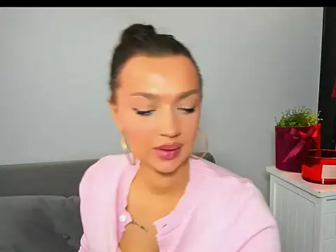 OliviaFantasy webcam