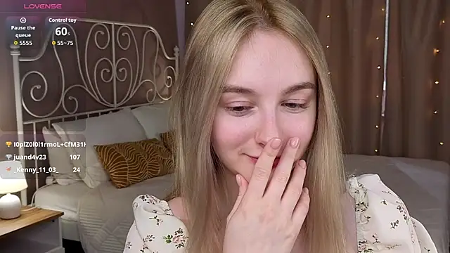 Shy Polly (Shy_Polly)