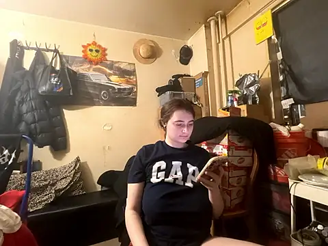 Snowbunnycake_131 webcam