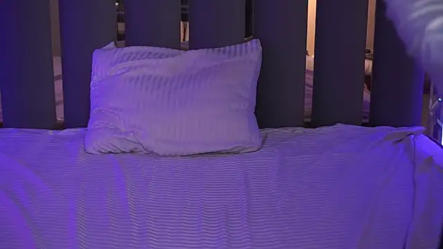 Snow_WhiteeeX webcam