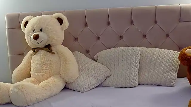 Lilliana_Moon webcam