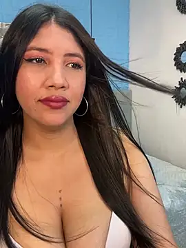 estrella_bigboobs14 webcam