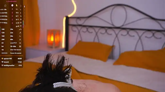 VeronaCritchlow webcam