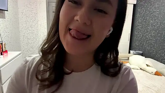 JoycelynUrion webcam