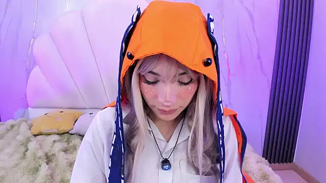 AliiceWonderland_ webcam