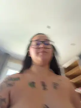 valeng023 - ValenG023's free webcam - UK Sex Cams