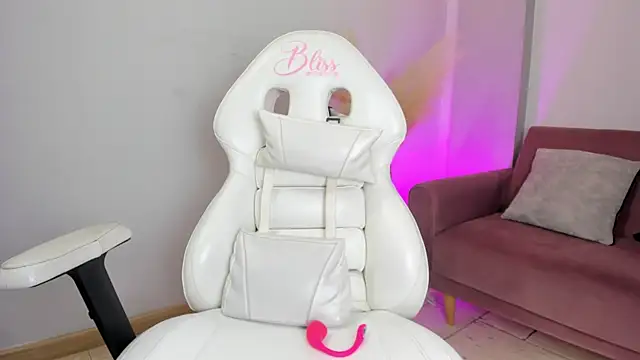 stefy_bratz - Stefy_bratz's free webcam - UK Sex Cams