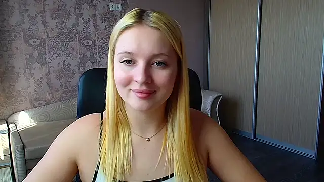 Milka_kiss_ webcam