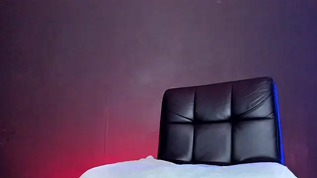 Boss_Domiinator webcam