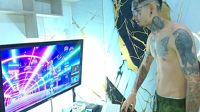 Boy_tatto77 webcam